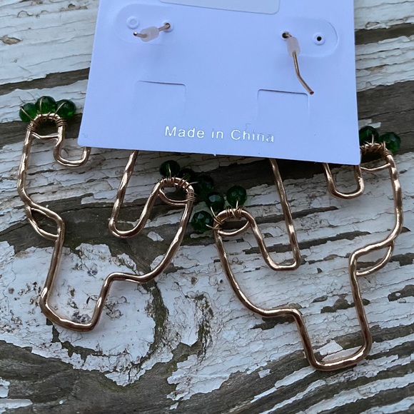 Cactus Earrings Saguaro Gold Tone Green Glass Bead - Picture 4 of 7